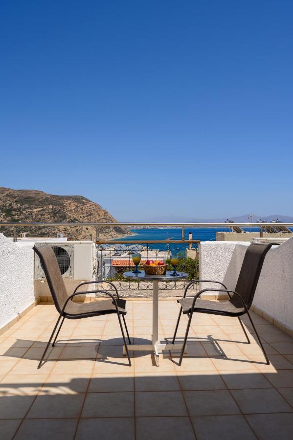 Adonis Hotel Agia Galini Екстериор снимка
