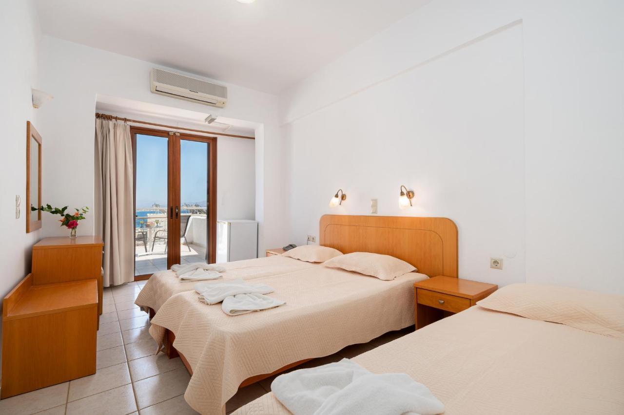 Adonis Hotel Agia Galini Екстериор снимка