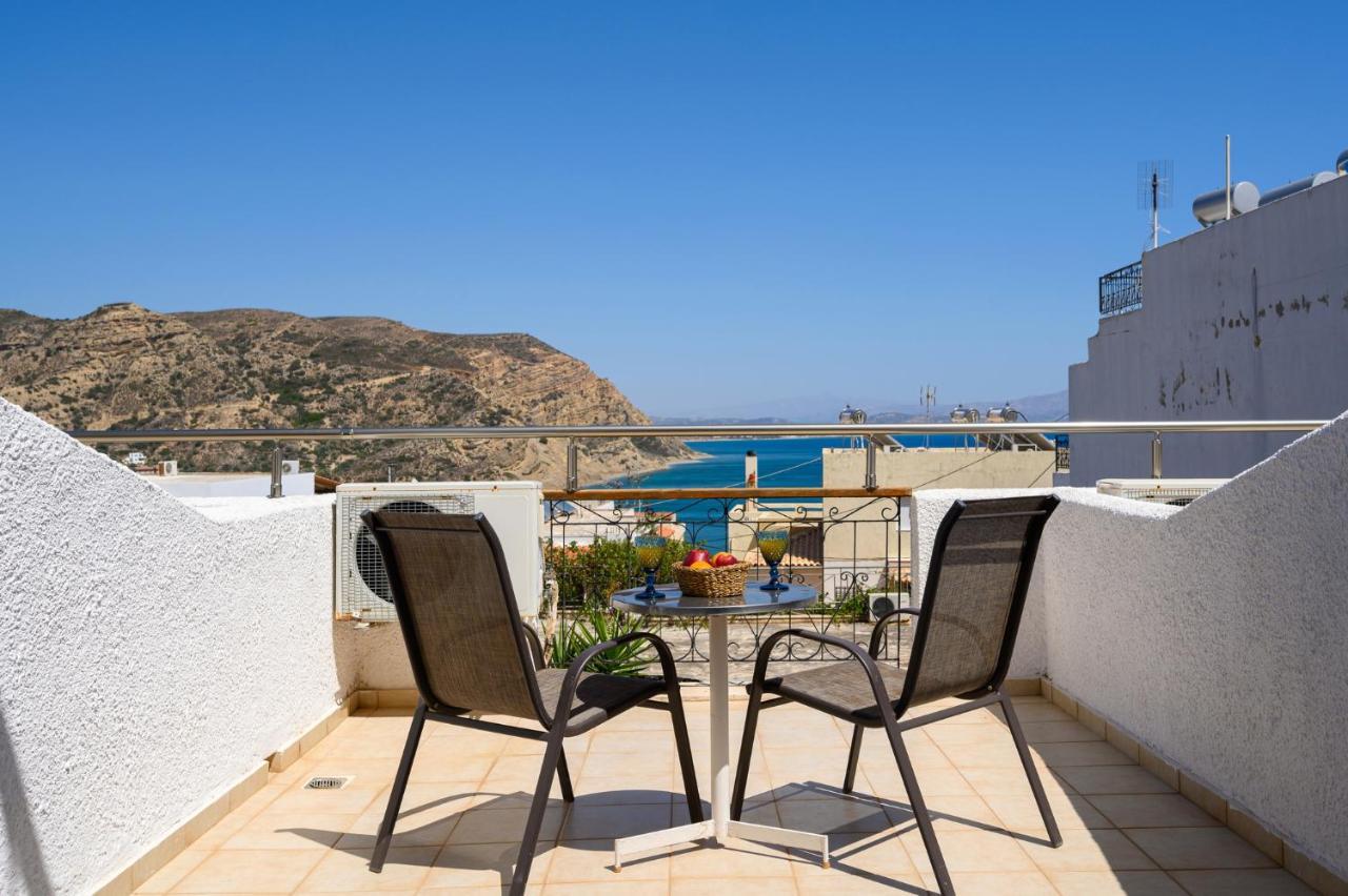 Adonis Hotel Agia Galini Екстериор снимка